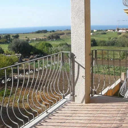 Itaca Appartamento Valledoria (Sardinia)